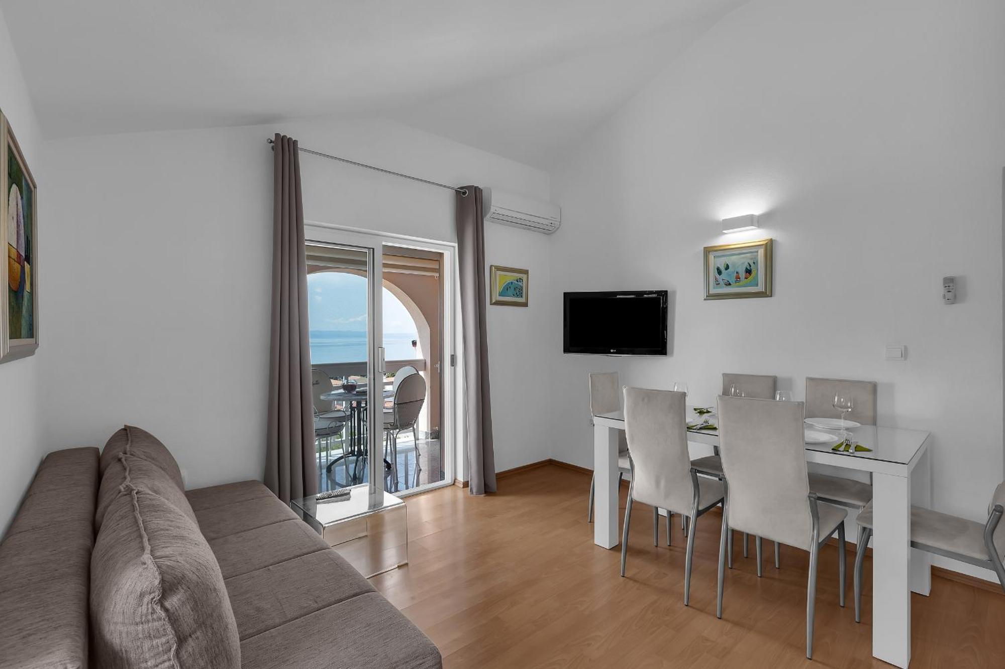 Apartments Villa Katarina Tucepi Exterior photo